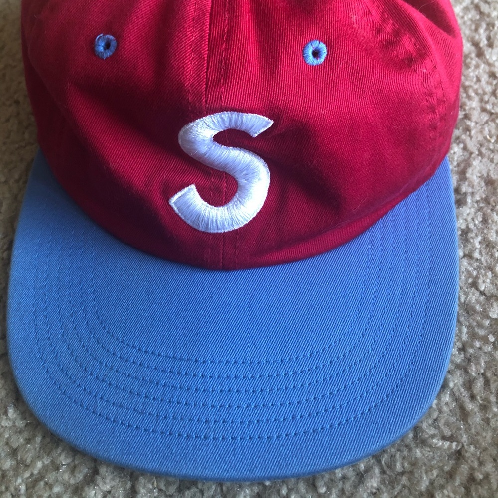 Supreme ballcap